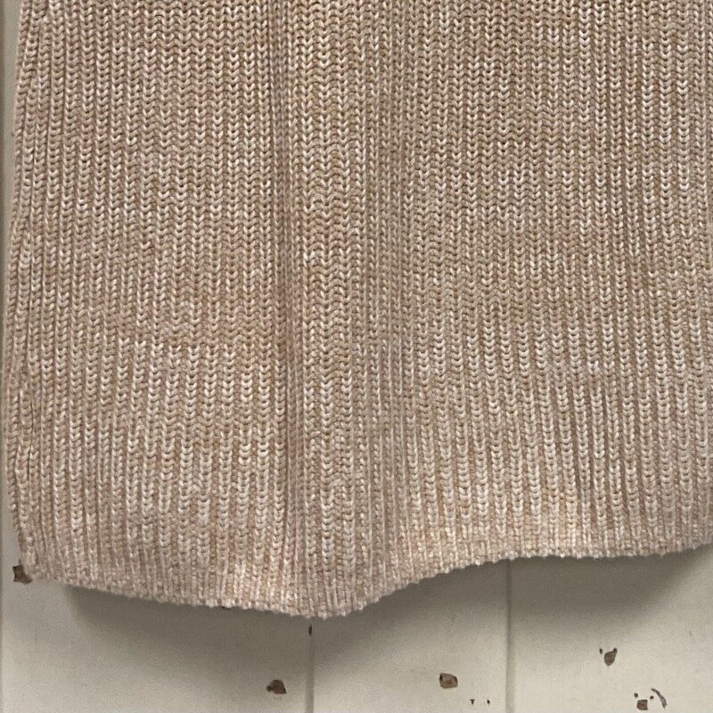 Tan Knit Sweater Vest<br />
Tan<br />
Size: Medium