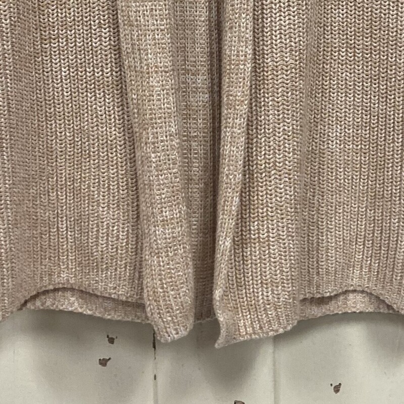 Tan Knit Sweater Vest<br />
Tan<br />
Size: Medium