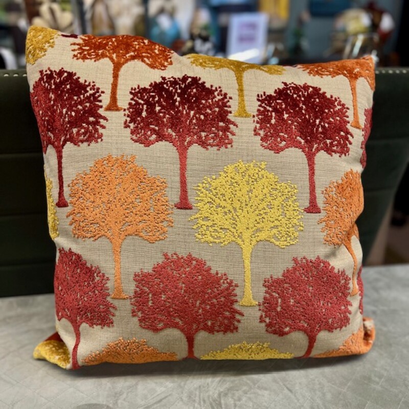 Caldeira Velvet Trees Pillow
Down-filled
Red, Orange, Yellow, Tan
Size: 22x22H