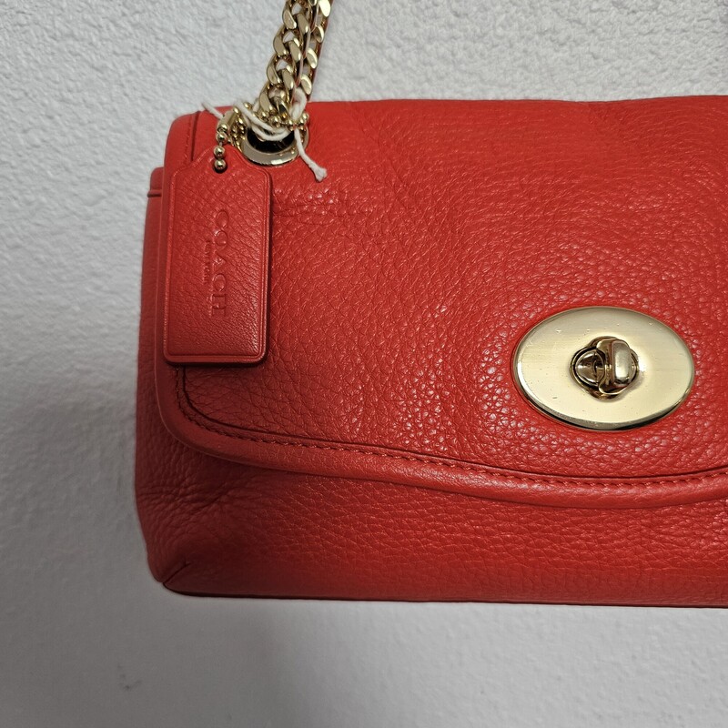 Coach W/chain, Red, Size: Medium