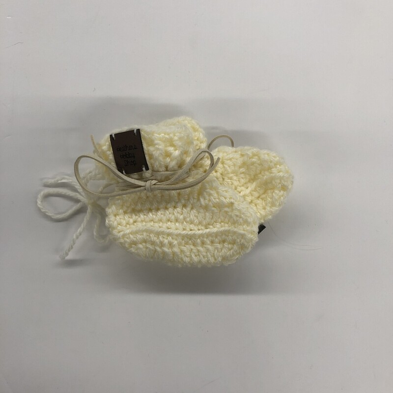 By Heather, Size: Newborn, Item: Booties