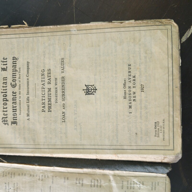 Metropolitan Life Insurance Company, 1927, Leather Bound Participating Premium Rates. Includes 4 Original Numbered Applications!