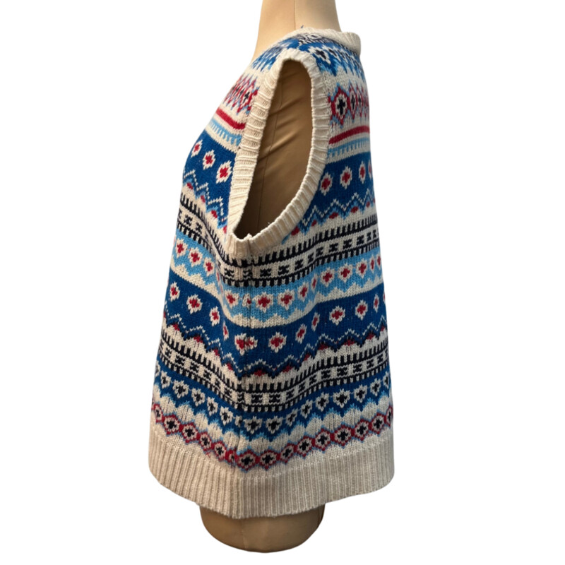 Frances Valentine Knit Sweater Vest
100% Lambswool
Cream, Blue, Navy, Red, and Sky Blue
Size: XLarge