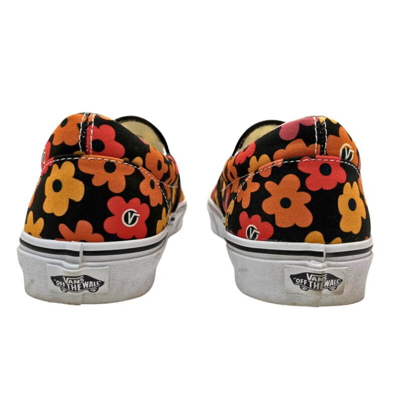 Vans Floral Print Shoes<br />
Classic Slip-On<br />
Color: Black, Red, Orange, White, and Dusty Rose<br />
Size: 11