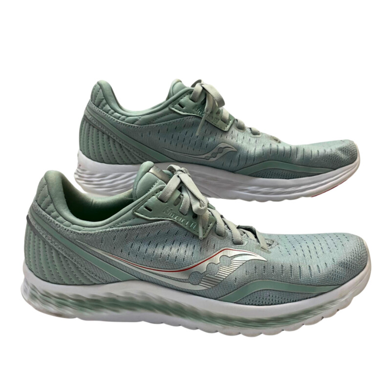 Saucony Kinvara 11 Running Shoe<br />
The Kinvara is Saucony's best-selling lightweight neutral running shoe. It is designed for the runner who prefers a more natural running position in a lighter weight package and features a well-cushioned ride, particularly for such a lighter weight shoe.<br />
Color: Sage<br />
Size: 8<br />
Insoles: SuperFeet