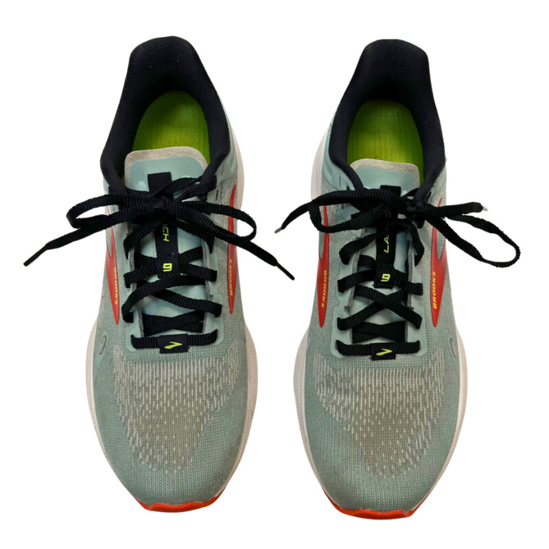 Brooks Luanch 9 Sneakers<br />
Color: Sage and Red<br />
Size: 7.5<br />
Insoles: SuperFeet