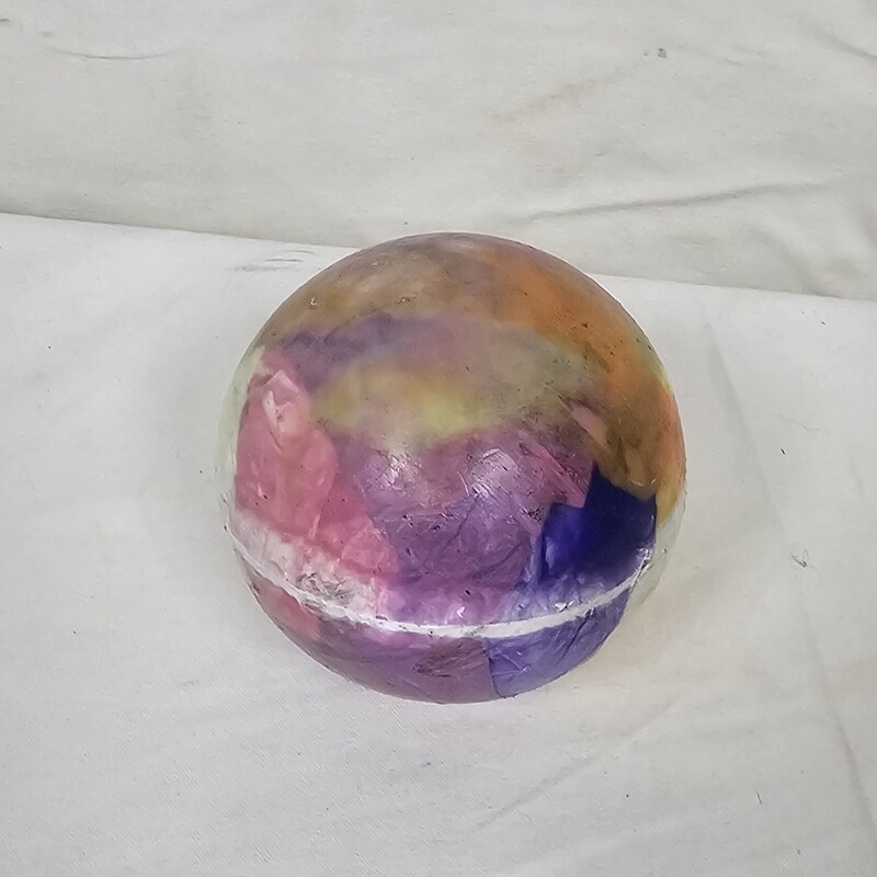 CranBarry Ball Field Hockey Ball
Multi-Colored
pre-owned