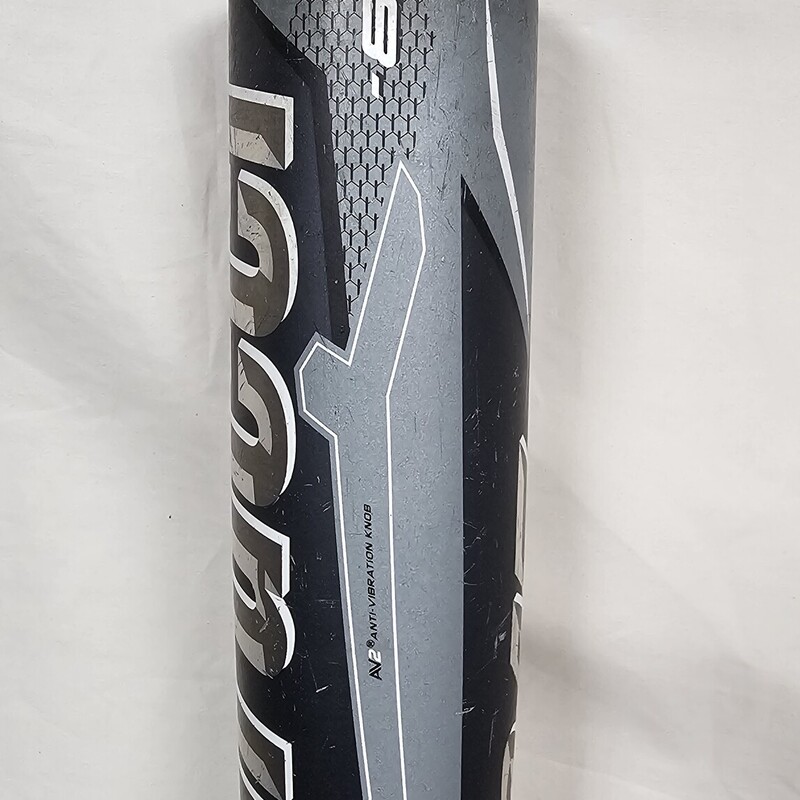 Marucci Cat9 Limited<br />
AZR Alloy<br />
Drop 8 (-8)<br />
2-3/4in barrel<br />
USSSA Certified, 1.15 BPF, NTS tested<br />
Senior League Bat<br />
Size: 31in 23oz