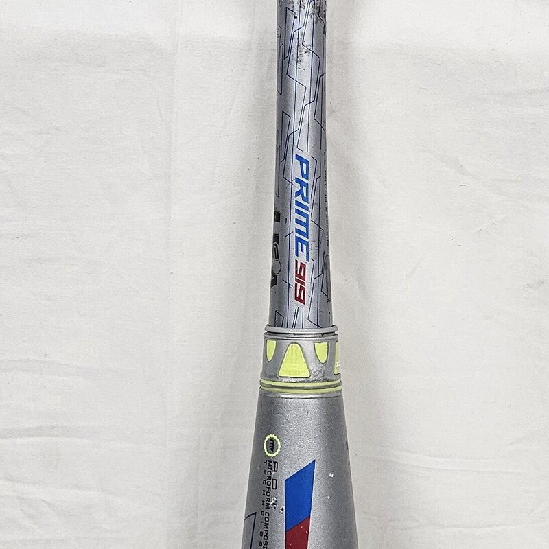 Louisville Sugger Prime 919<br />
2 piece composite<br />
Drop 10 (-10)<br />
USA Baseball Certified<br />
2-5/8in barrel<br />
Size: 29in. 19oz<br />
pre-owned