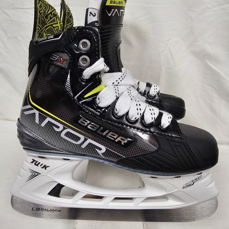 Bauer Vapor 3X