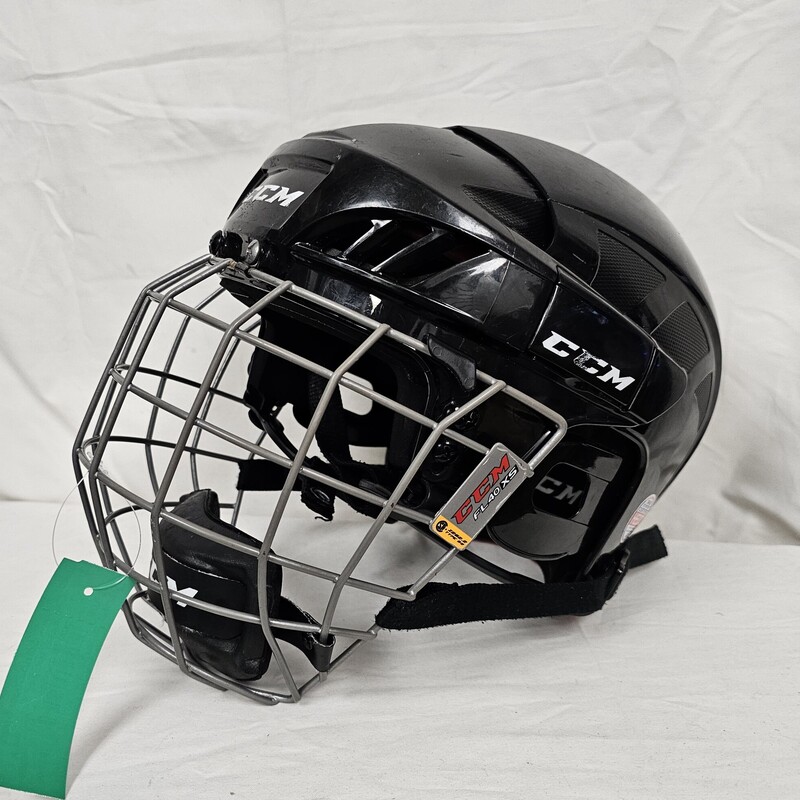 CCM 50 Hockey Helmet Combo
Black
Size: S
Pre-owned
Certified through December 2027