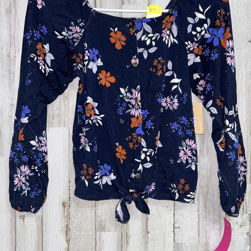 6/7 Navy Floral Button To