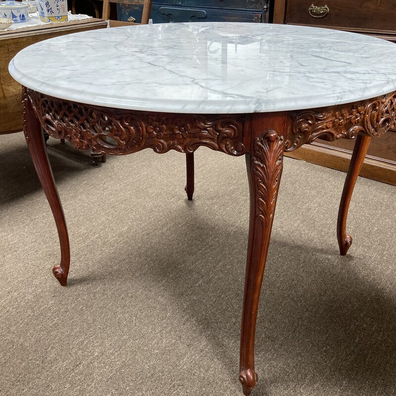 42 In RoundMarbleTopTable