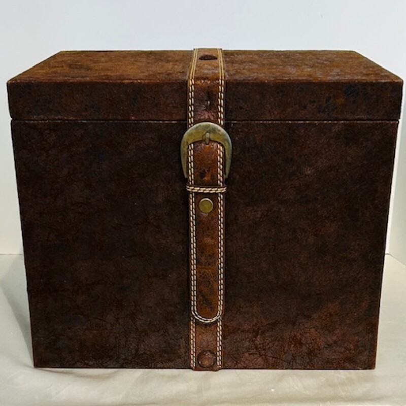 Velvet Velcro Belt Box
Brown, Size: 12x10x10H