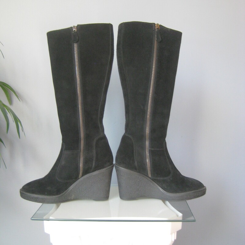 Italian Suede Wedge, Black, Size: 7<br />
New, only tried on inside<br />
Gorgeous pair of classic knee high boots in high quality black suede<br />
wedge heel made of a shock absorbing material will provide comfort and grip<br />
side zippers<br />
size 7 US / EUR 37<br />
Shaft from table top to top of boots: 17.5<br />
wedge heel 3.5<br />
shaft alone: 15<br />
<br />
thanks for looking!<br />
#72737