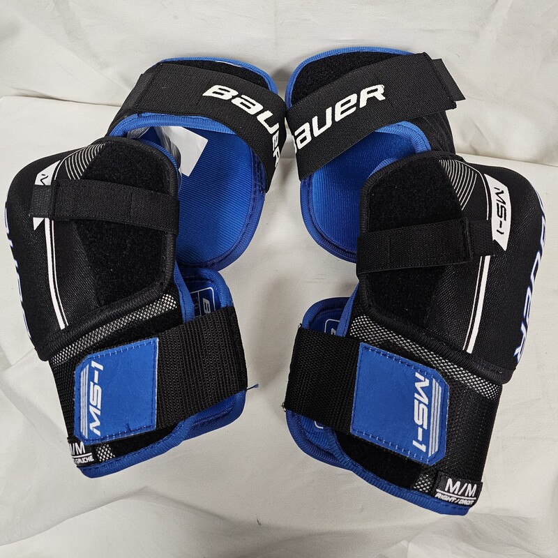 Bauer MS-1 Hockey Elbow Pads<br />
Size: Senior Med<br />
Like New except for initials written on them