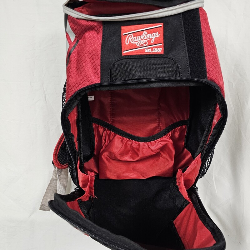 Rawlings Players Baseball Backpack<br />
Red & Black<br />
Pre-owned