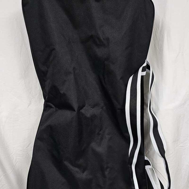 Bauer 650 Hockey Carry Bag<br />
Black<br />
Size: Jr  32in.<br />
New