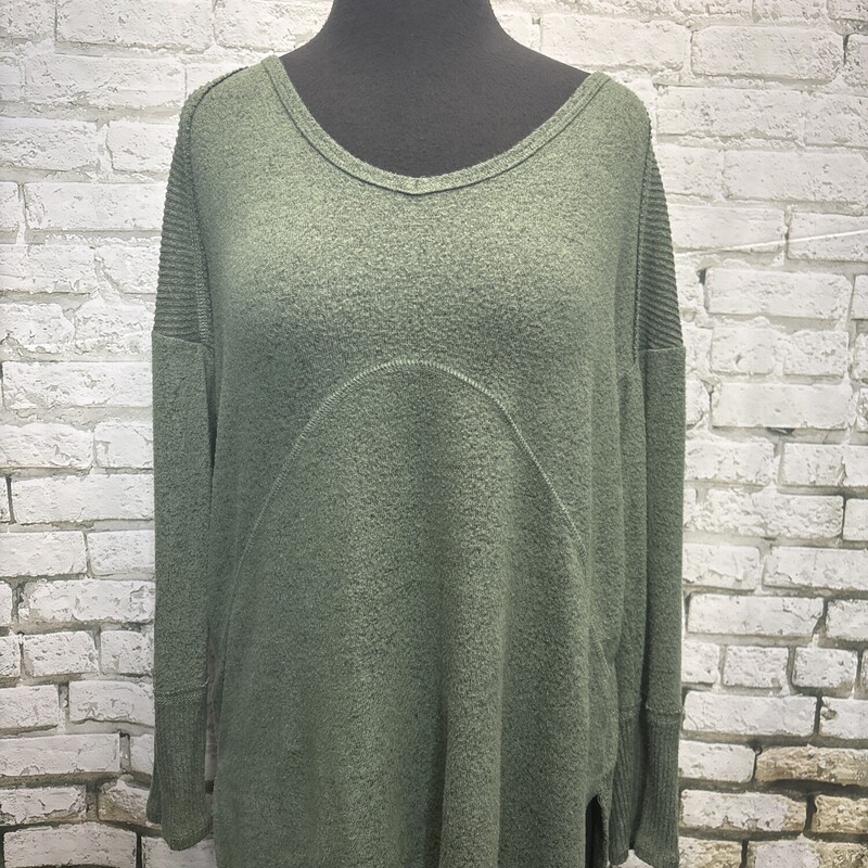 T J O, Green, Size: Small