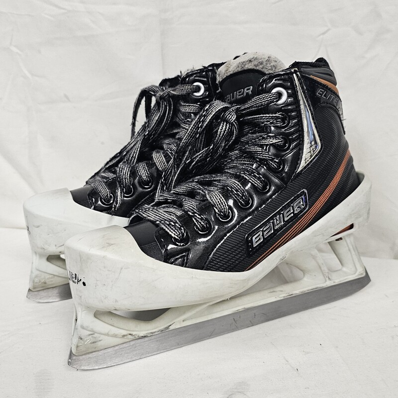 Bauer Elite Goalie Skates
Junior
Size: 2
Pre-owned