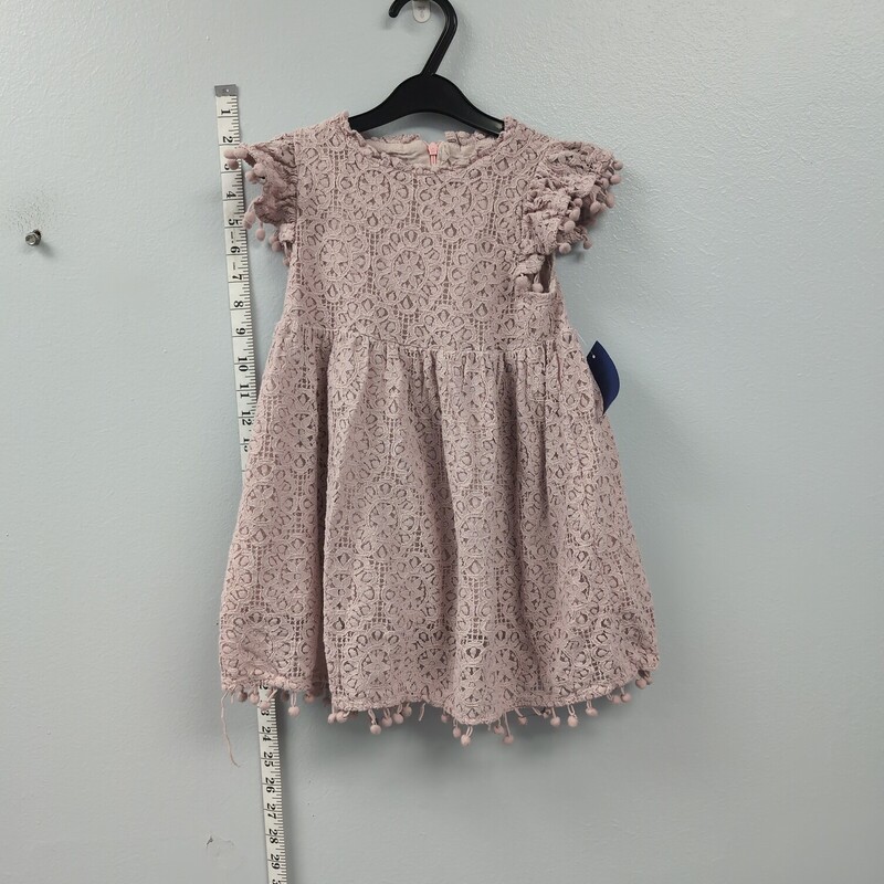 NN, Size: 4, Item: Dress