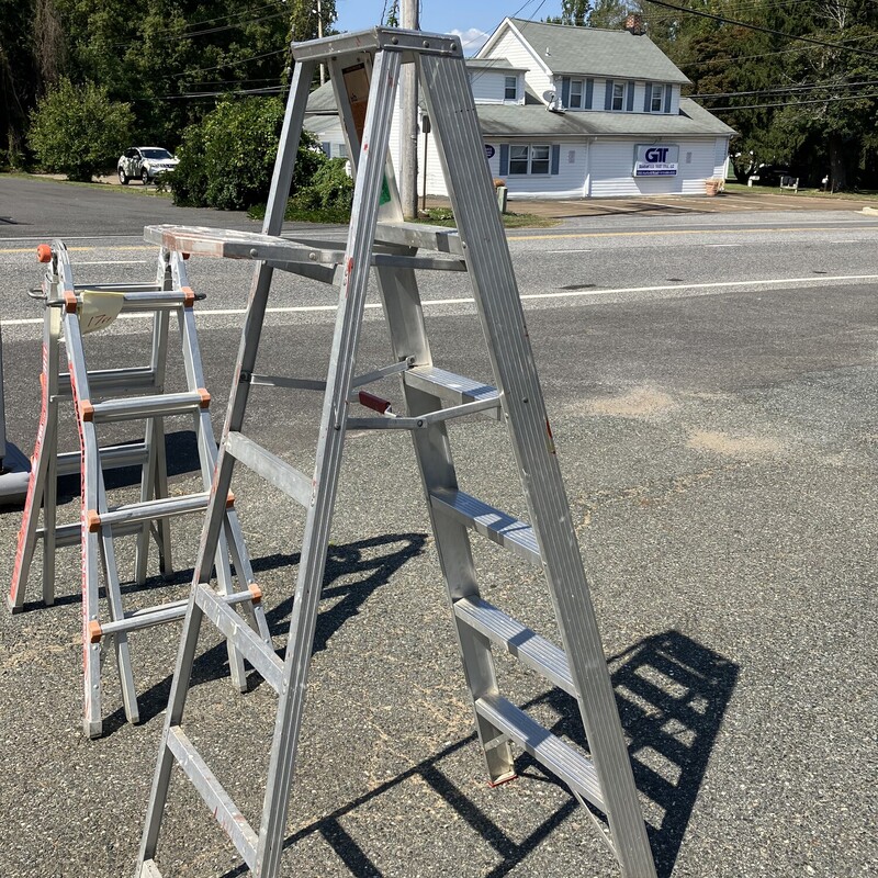 Step Ladder