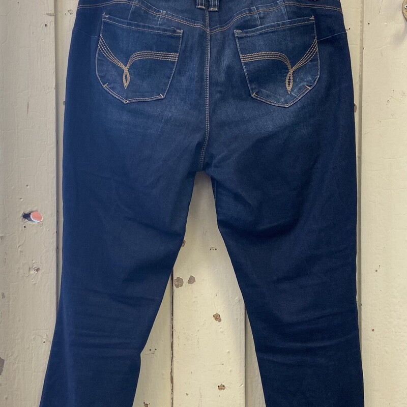 Den Distrss Cuff Jeans<br />
Blue<br />
Size: 10