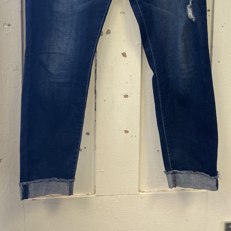 Den Distrss Cuff Jeans<br />
Blue<br />
Size: 10