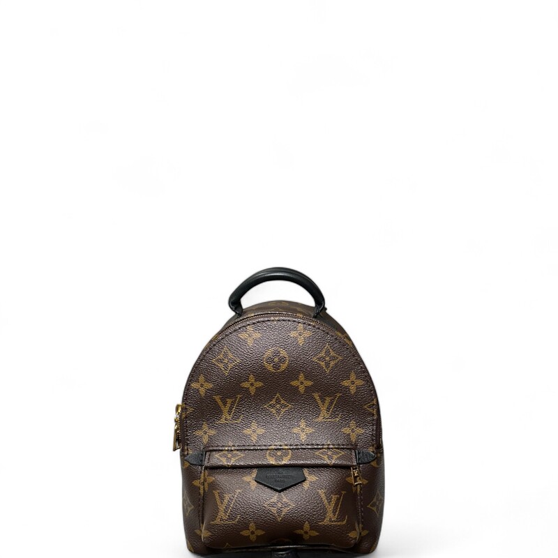 Louis Vuitton Palm Spring BB Backpack

Dimensions:
Base length: 6 in
Height: 8.5 in
Width: 3.5 in
Drop: 1.25 in
Drop: 19.5 in

Date Code:

Comes with dust bag and box