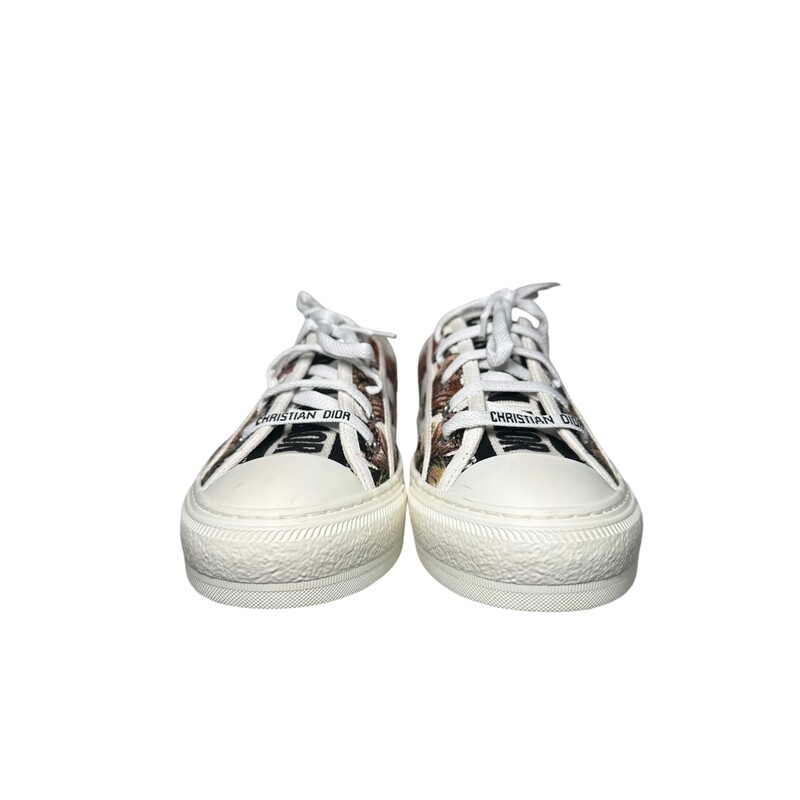 Walk N Dior Jardin
 White
 Size: 38.5