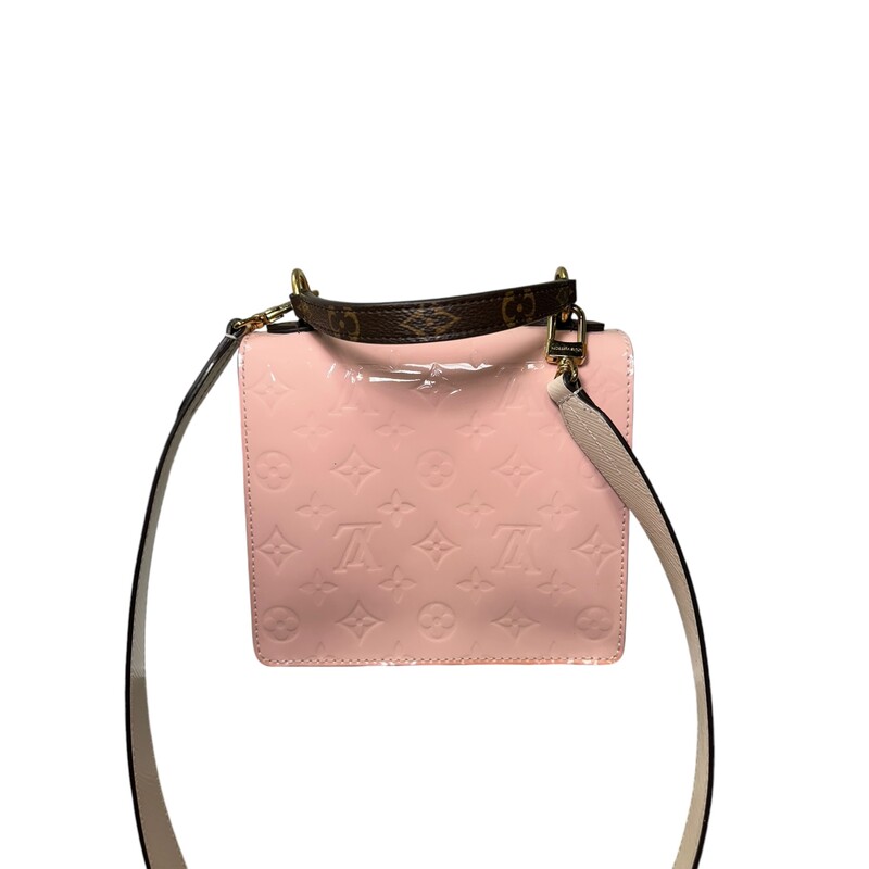 Louis Vuitton Spring Street Ballerina Rose<br />
<br />
Date Code: FK5119<br />
<br />
Dimensions:<br />
6.5inH x 7.5inW x 3.25inD x 3.25in Handle Drop<br />
<br />
Note: Scuffs on the front of bag. Light wear to hardwear. Light stains inside.<br />
<br />
Comes with dust bag and box