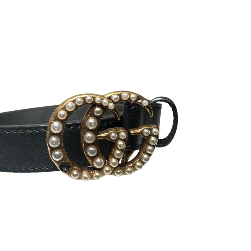 Gucci Pearl Marmont, Black,<br />
Size70<br />
Code:476342<br />
Missing two pearls