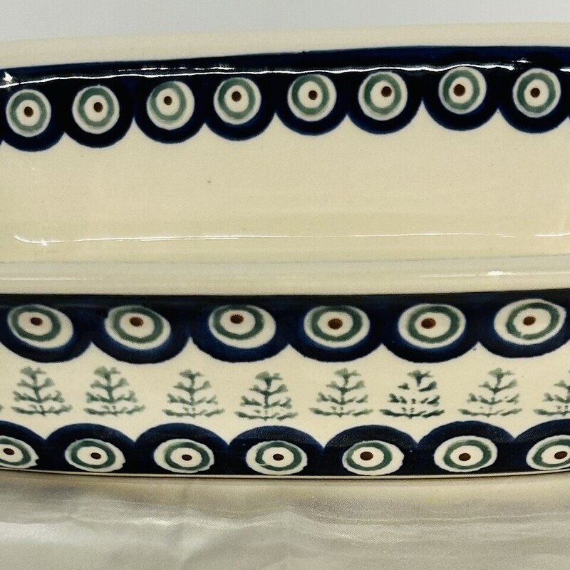 Polish Pottery Rectangular Baker
White Blue Green
Size: 10 x 7W