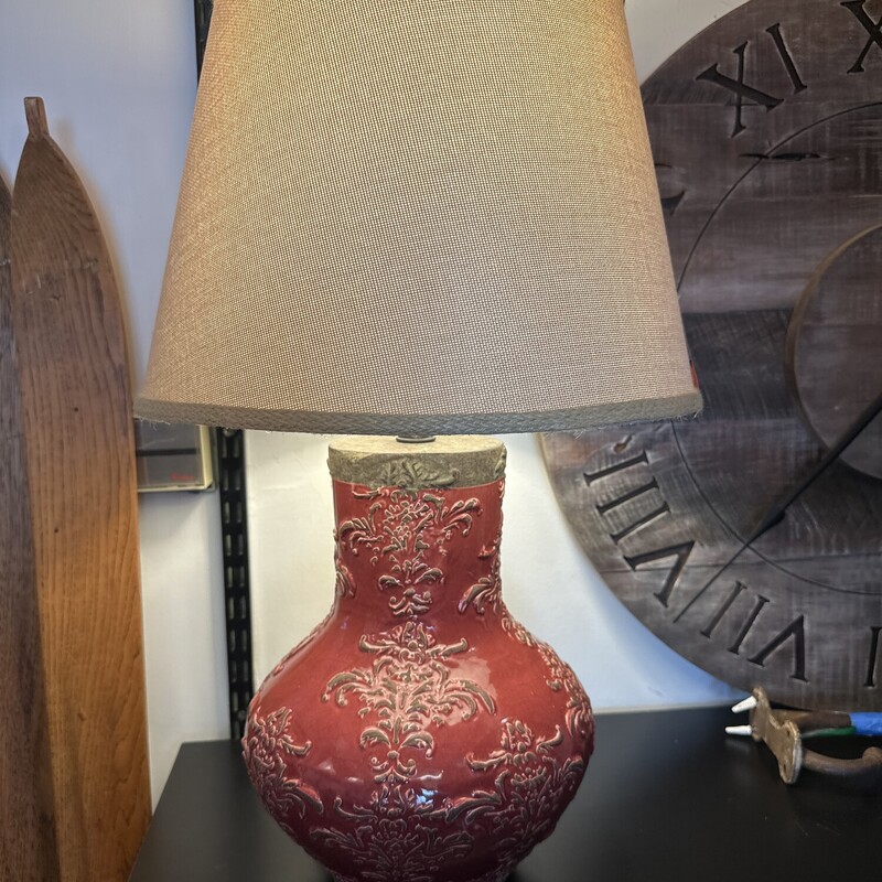 Red Table Lamp

Size: 27Tx15W