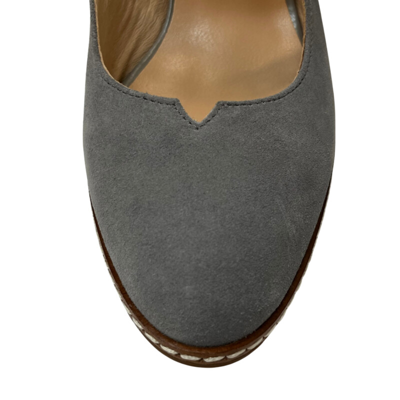 Sundance Eden Path Pumps<br />
Woven details across adjustable strap<br />
Almond toe<br />
Stacked block heel<br />
Approx 2in heel<br />
Suede leather upper<br />
Color: Blueish gray color with light gray accent<br />
Size: 8.5