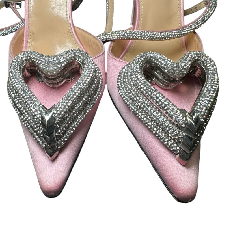 Mach & Mach Pink Satin, Pink, Size: 37<br />
Some missing jewels on the left side<br />
some scuffs