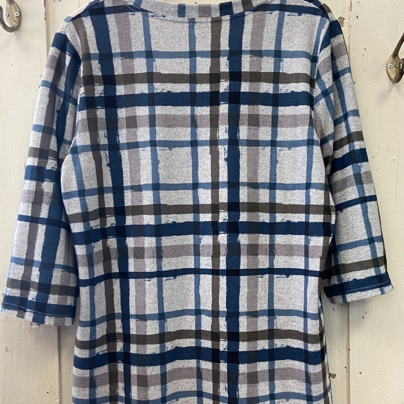 Gry/blu/br Plaid Top<br />
Gry/blu<br />
Size: XL