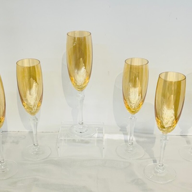 Set of 6 Yellow Champagne Glasses
Yellow Clear
Size: 2.5 x 9H