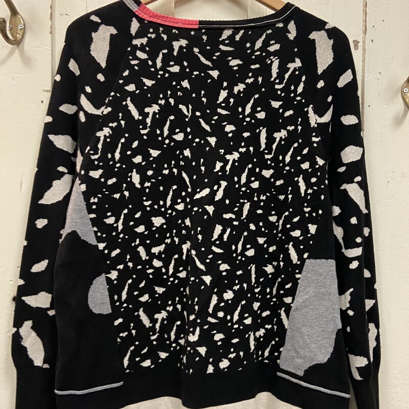 Bk/tn/gy Pat Sweater<br />
Blk/t/gy<br />
Size: XL