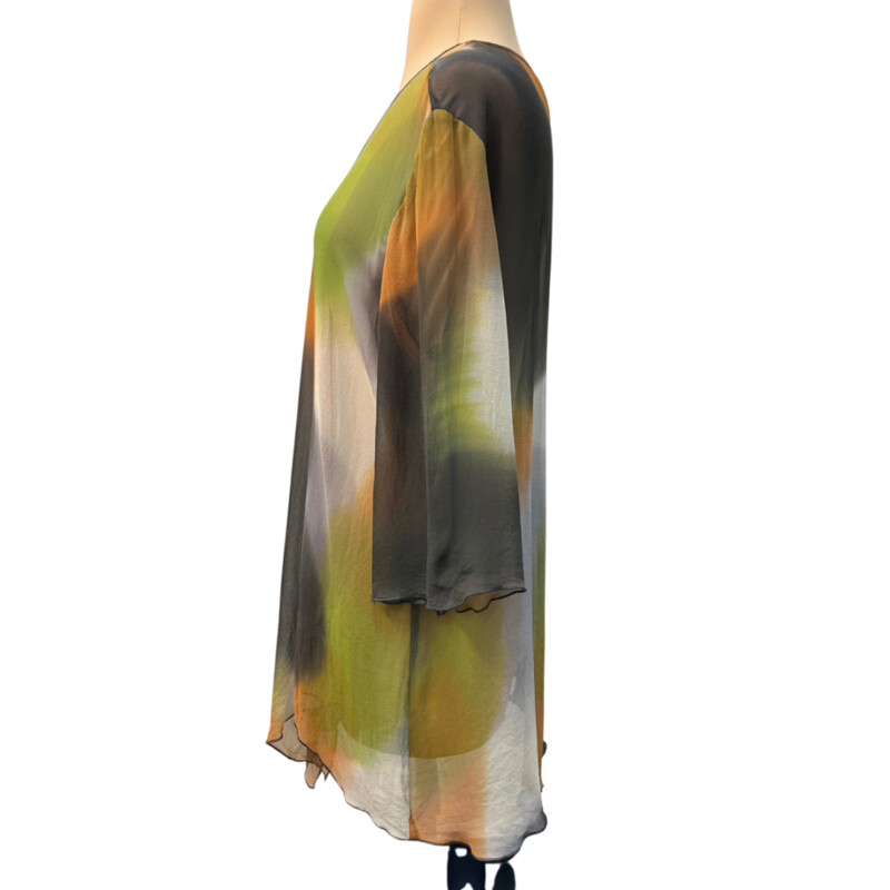 Cocoon House Open Duster<br />
100% Silk<br />
Watercolor<br />
Olive, Black, Ivory, Dijon, and Peach<br />
Size: S-M