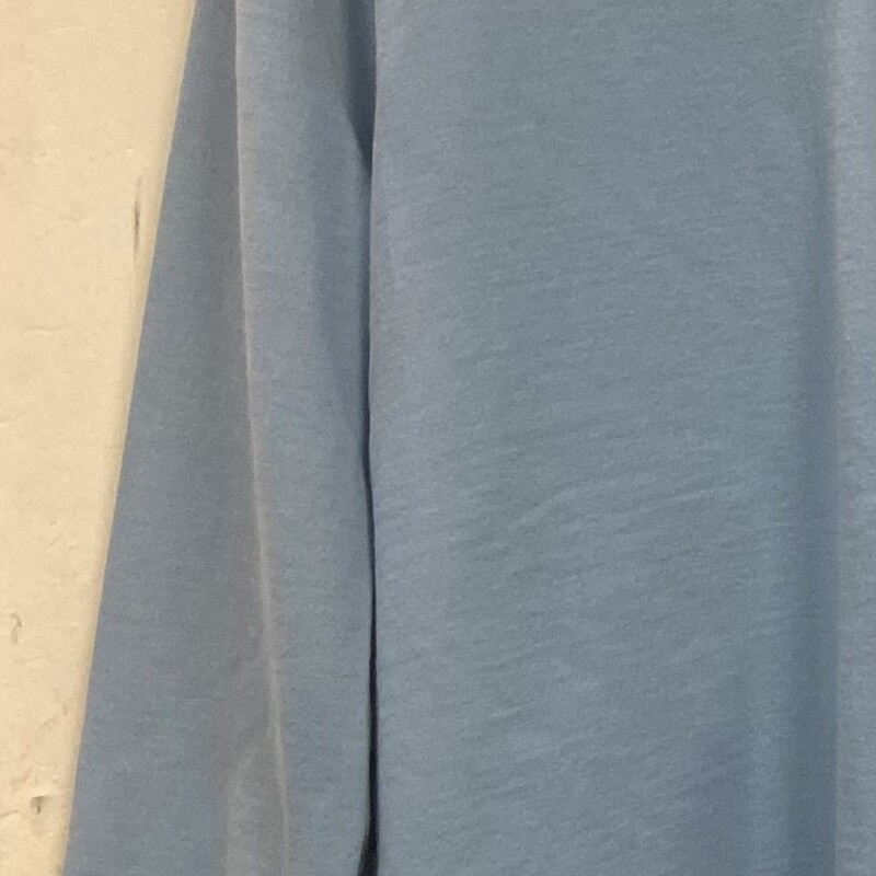 Blu Crwnck Sweatshirt<br />
Blue<br />
Size: 3X