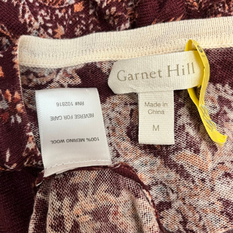 Garnet Hill Cardigan<br />
Paisley Print<br />
100% Merino Wool<br />
Colors: Burgundy, Rust, and Cream<br />
Size: Medium