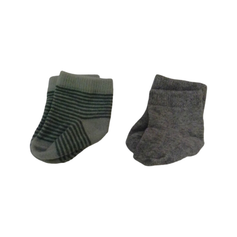 Socks: 2 Pairs:gray:green