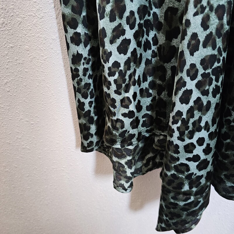 SEN Leopard Print, GrnBlk, Size: Small