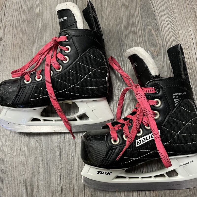 Bauer Nexus 22 Hockey Ska, Black, Size: 10T