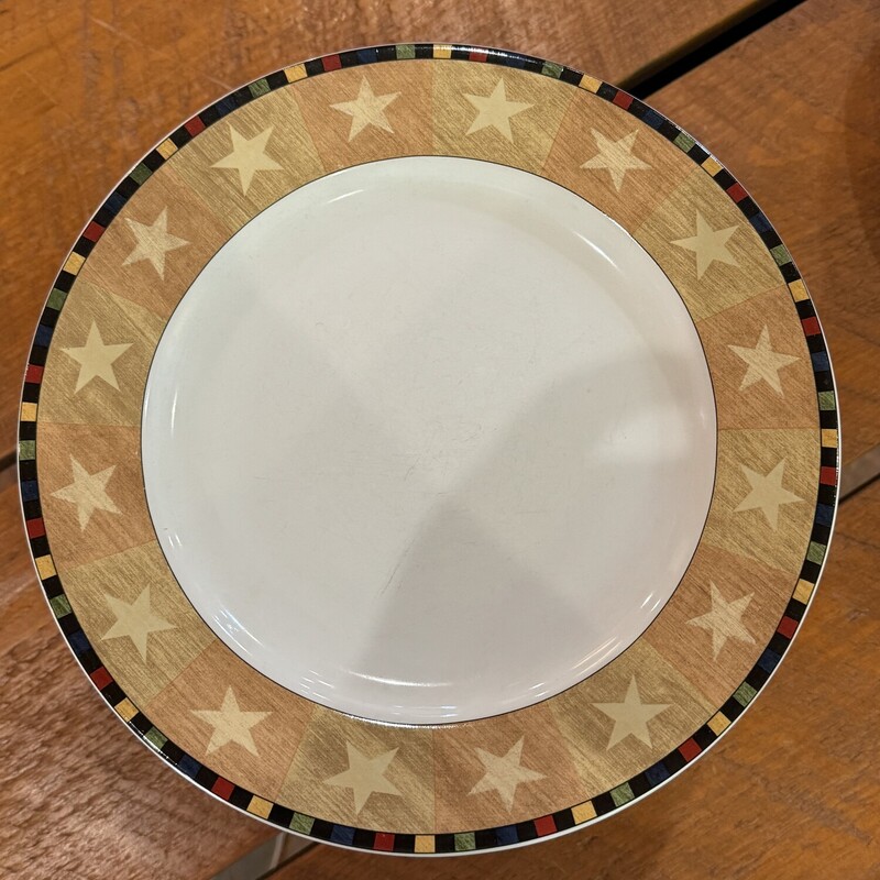 Warren Kimball Dinner Plates
Set of 12
Star Pattern
11 Inch Plates