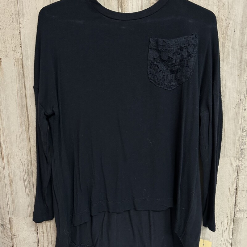 3/4 Navy Lace Pocket Top