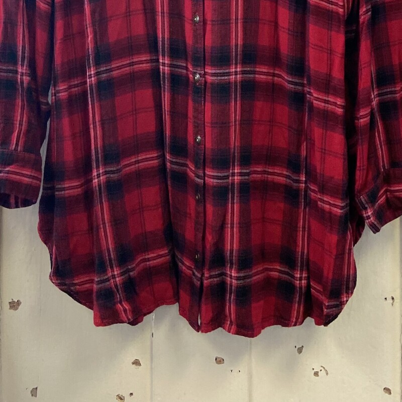 Red/blk Flannel Shirt
Red/blk
Size: 2X