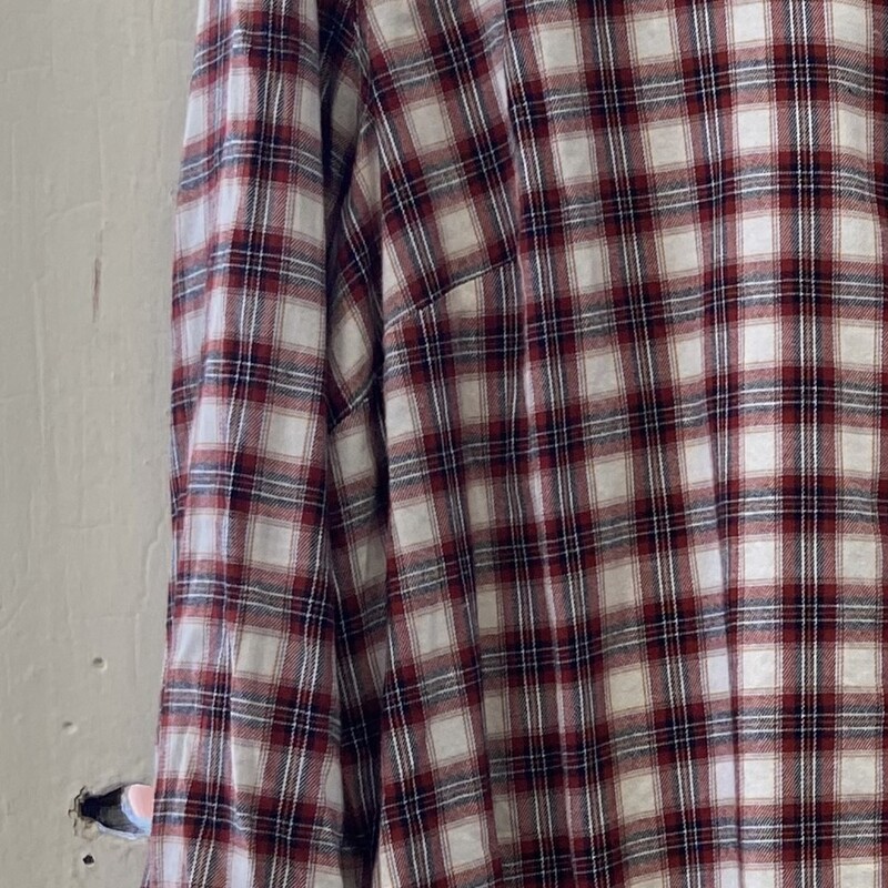 Wt/red/blu Plaid Shirt<br />
Wt/R/Blu<br />
Size: 2X