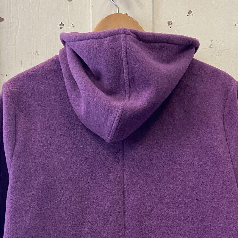 Purple Fleece Jacket<br />
Purple<br />
Size: 2X R $95